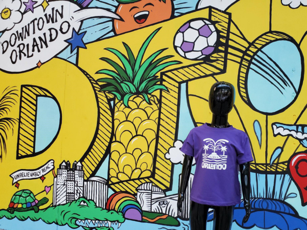 Wavy Fountain Toddler Tee