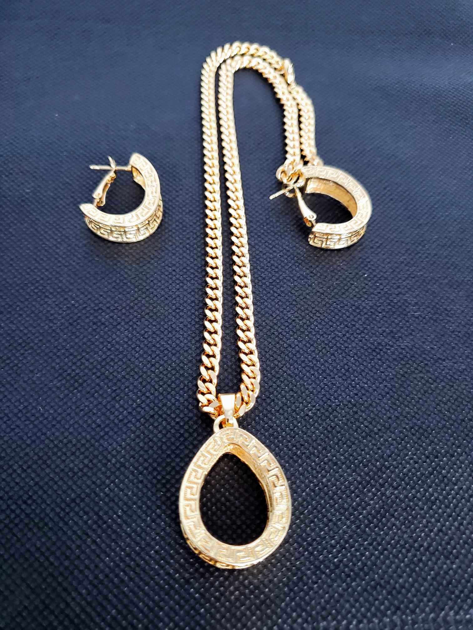 Gold Necklace & Earrings Jewelry Set